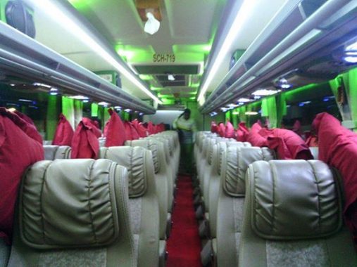 bus pariwisata scorpion holidays interior