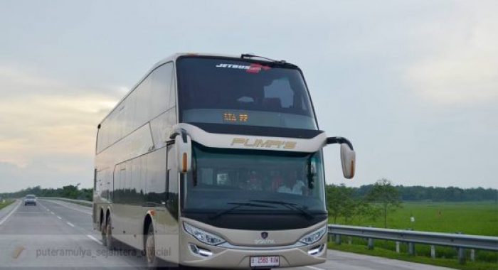 Bus double decker Scania
