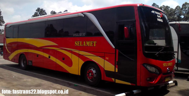 Bus PO Selamet | foto by fastrans22.blogspot.co.id