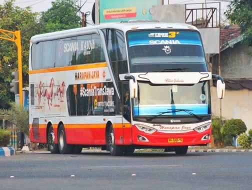 Bus Harapan Jaya Jogja Kediri