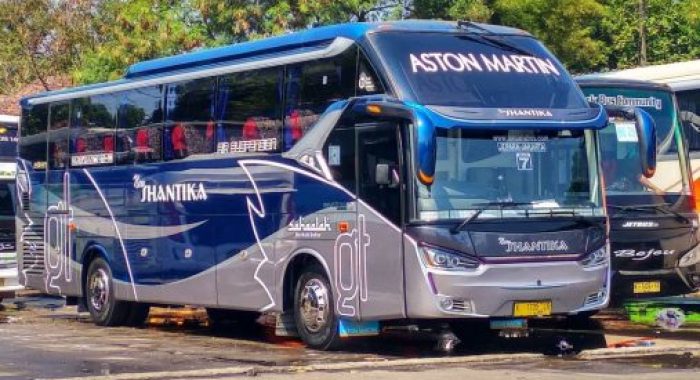 Bus Legacy Shantika