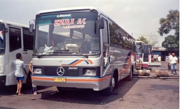 Bus EZRI