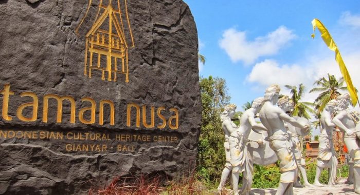 Tempat Wisata Bali Taman Nusa