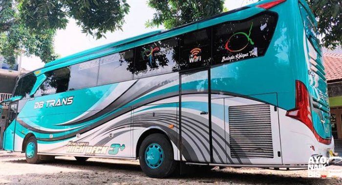 Bus DB Trans Semarang