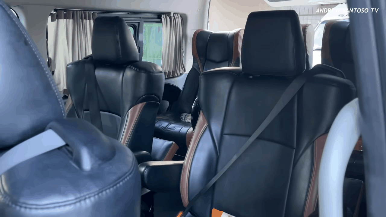 Pilot Seat Luxury Class Travel Sadya Trans