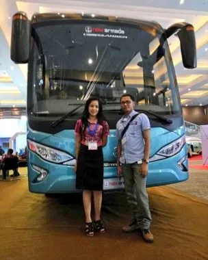 Foto Admin KaroseriID bersama Merketing NA