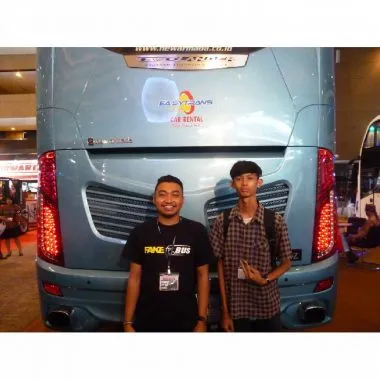 Foto keren Rifky Arjun bersama evolander