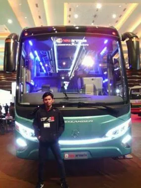 Foto keren Roman BMC bersama Evolander