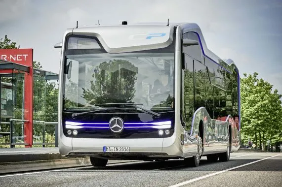 Mercedes Bus010 1