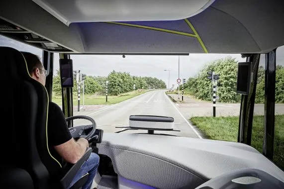Mercedes Bus027 1