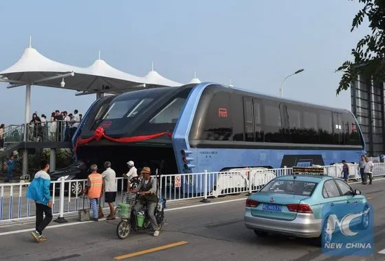 Bus terbesar di dunia