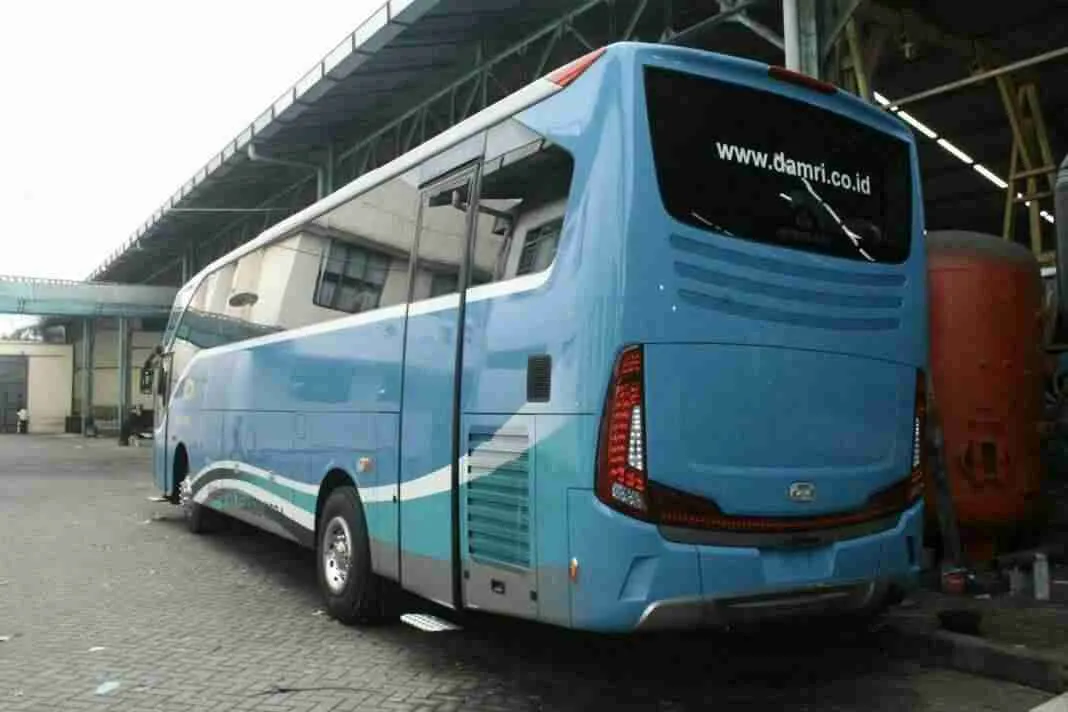 Bus Damri