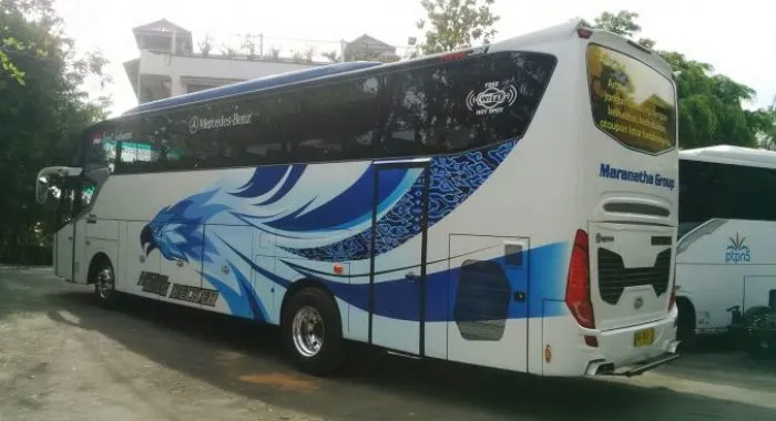 Big bus karoseri agustus
