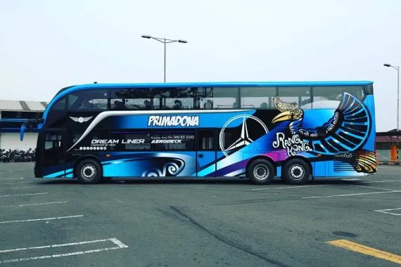 Bus Tingkat PO Primadona