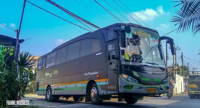 Jetbus HD Scorpion Holiday