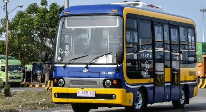 Capsule Bus Jambi