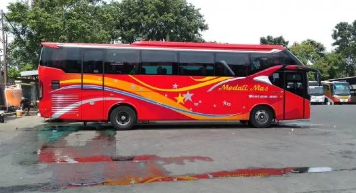 Bus Legacy Sky Sr 2