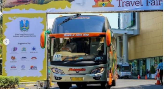 Bus Menggala