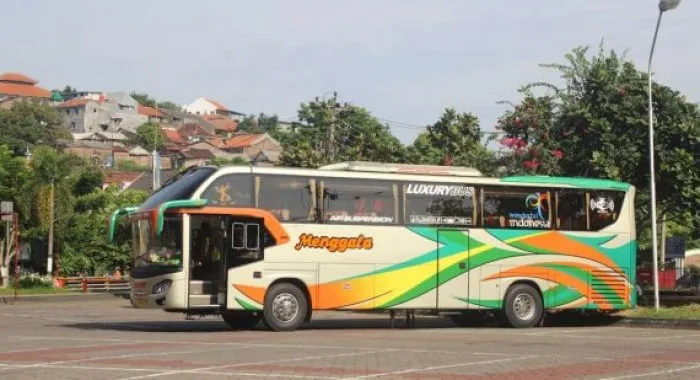 Bus Menggala