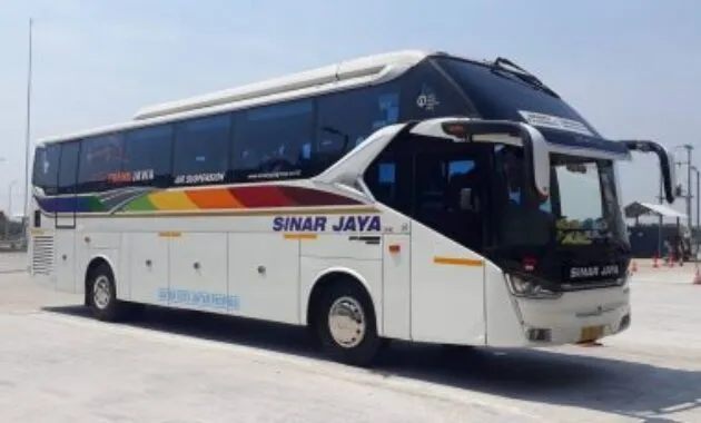 Bus Sinar Jaya
