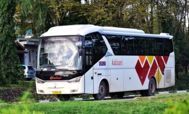 Bus Kalisari SR 2
