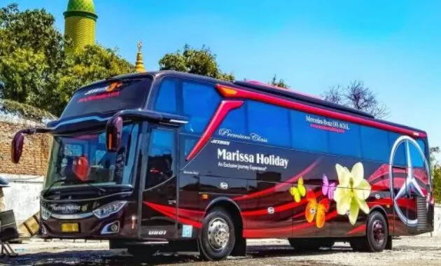 Jetbus 3+ MHD Pertama
