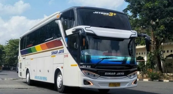 Bus Sinar Jaya AKAP