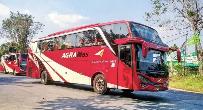 Bus Agra Mas AKAP
