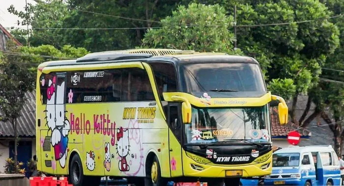 Bus KYM trans Klaten