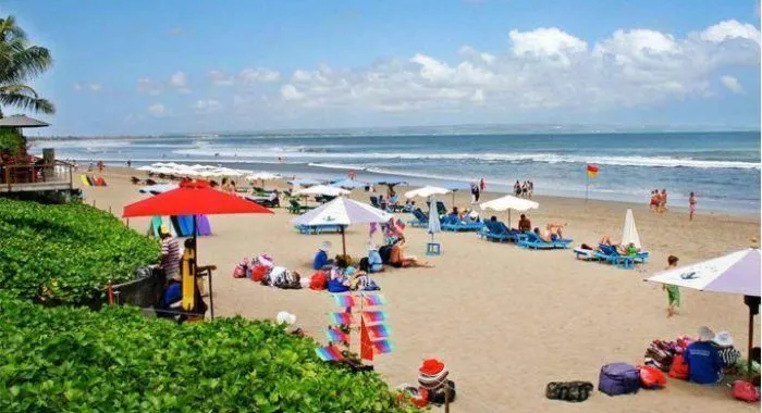 Pantai Seminyak Bali